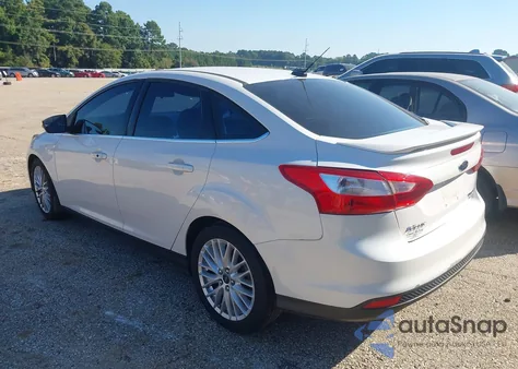 2013 Ford Focus Titanium from USA, damaged, VIN 1FADP3J24DL167180